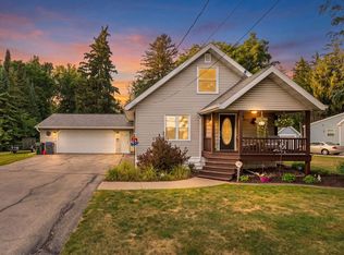 W7678 State Road 54, Shiocton, WI 54170