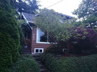 4207 Dayton Ave N, Seattle, WA 98103