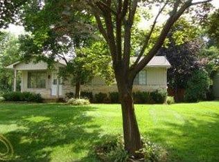 2584 Marchar Dr, Wolverine Lake, MI 48390