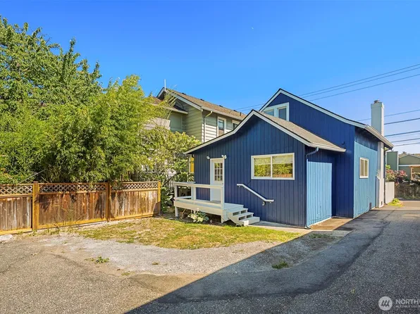 332 NE 50th Street, Seattle, WA 98105