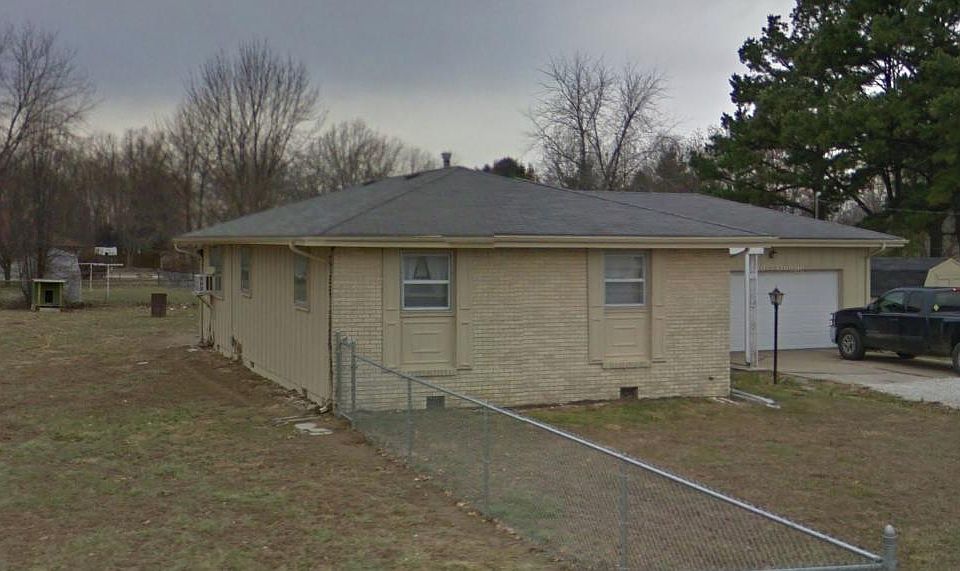1st image of 70 Roseville Dr