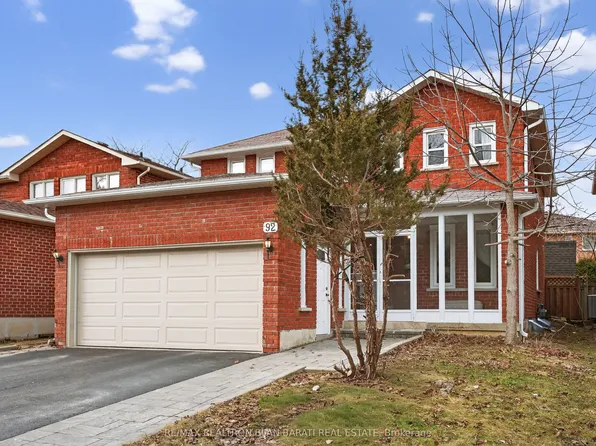 92 Weldrick Rd E, Richmond Hill, ON L4C 8T7
