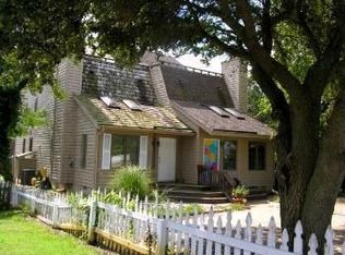 206 69th St #A, Virginia Beach, VA 23451