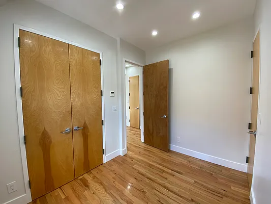 Rented by Corcoran | media 7