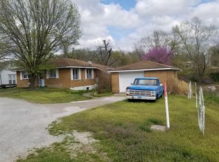 207 S Jefferson St, Anderson, MO 64831