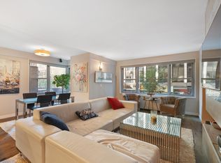 77 W 55th St APT 2B, New York, NY