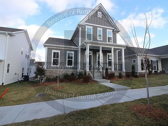 3rd image of 331 Moira Cir