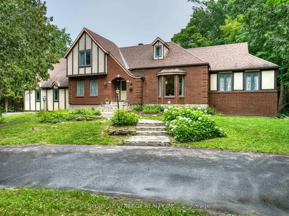 306 McGregor Dr, Beckwith, ON K7C 0C4