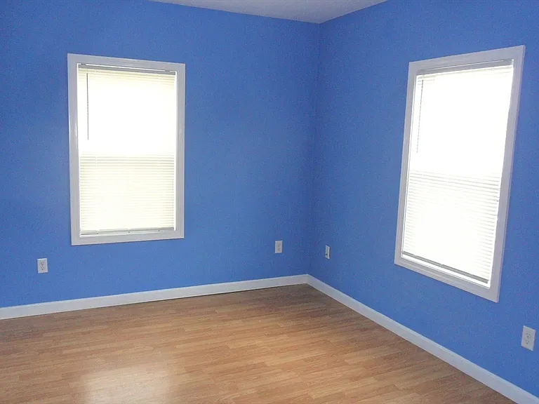 848 Waverly St #4 — Photo 8