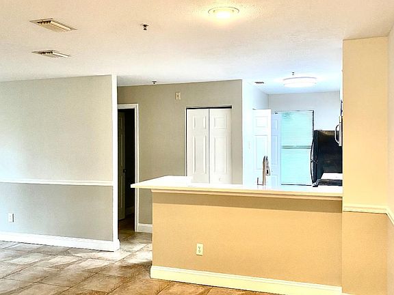 3rd image of 4013 Crockers Lake Blvd APT 1318