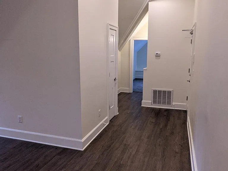 436 Franklin St #7 — Photo 6