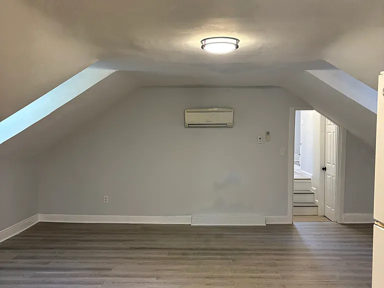 14 Main St #1 — Photo 6