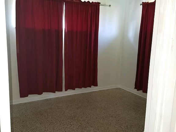 5th image of 3108 Orris Ln