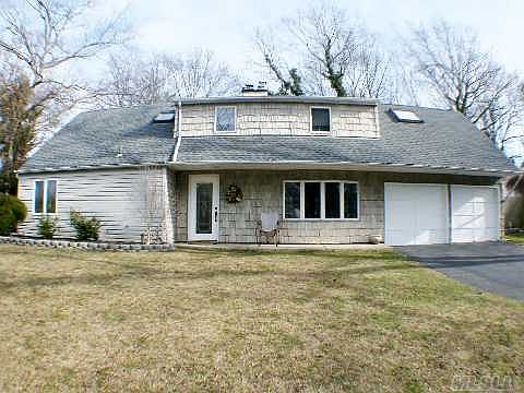 2nd image of 17 Baylor Dr