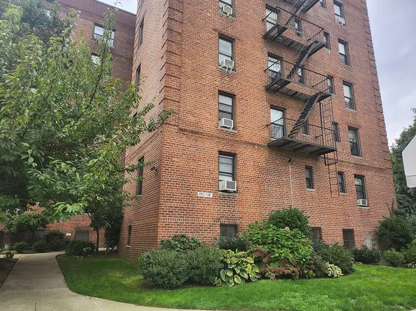 170-06 Crocheron Ave #1B, Queens, NY 11358