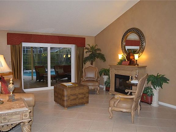 5th image of 17530 Edinburgh Dr