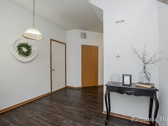 2nd image of 181 Lilac Ln