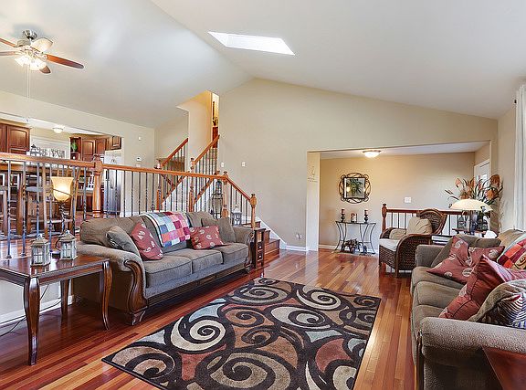 4th image of 5505 W 130th St