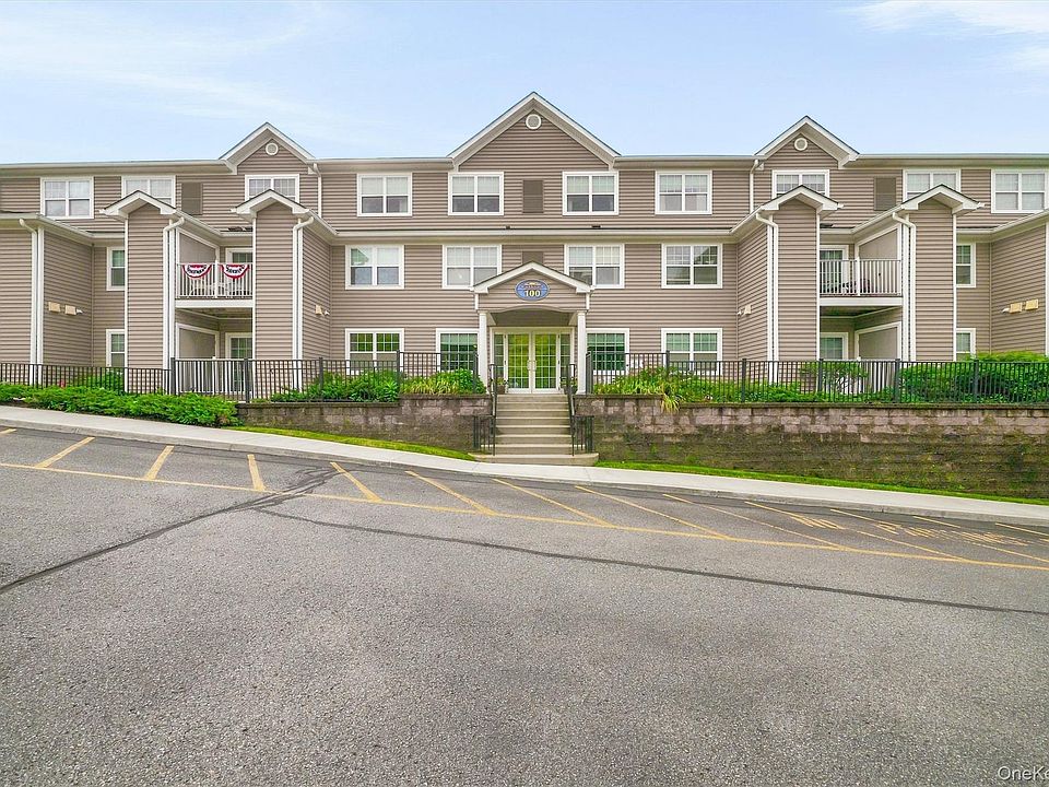 1st image of 100 Woodcrest Lane #124