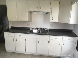 699-701 Main St Unit 2, Bangor, ME 04401