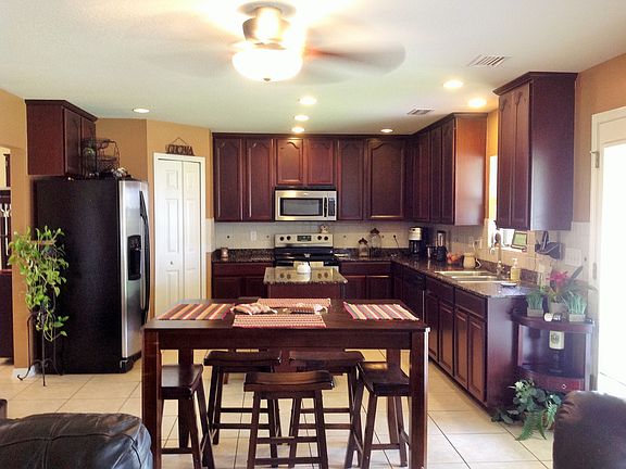 2nd image of 201 Saint Lucie Way