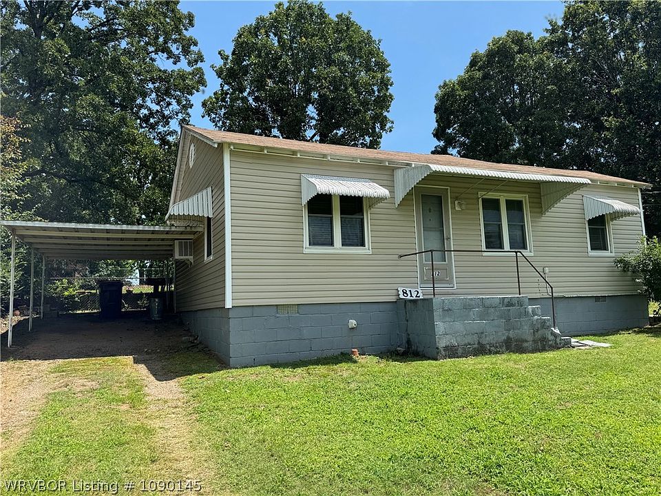 1st image of 812 N 28th St