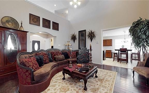 4th image of 8404 Southern Prairie Dr