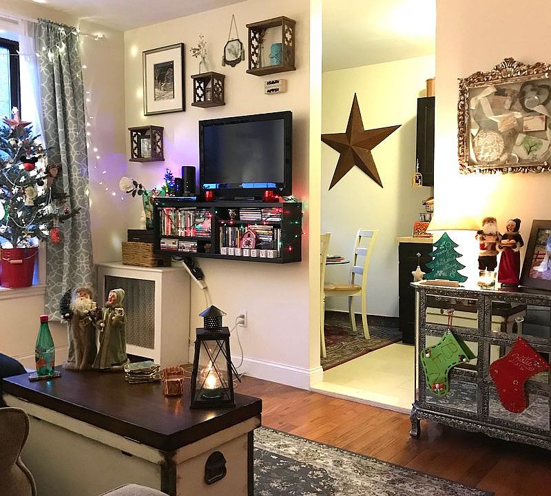 1st image of 220 E 18th St APT 5E