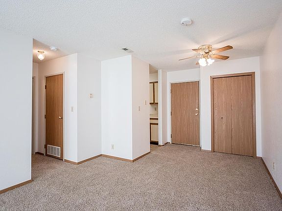 4th image of 1340 F St #1X1