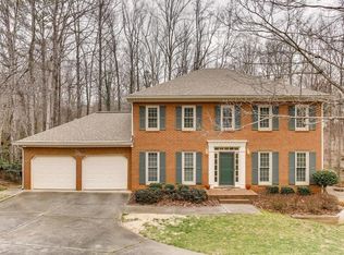 4572 Blakedale Rd NE, Roswell, GA 30075