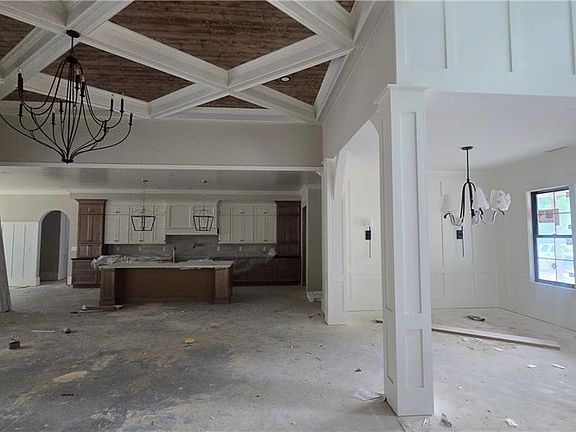 5th image of 5948 McCoy Rd