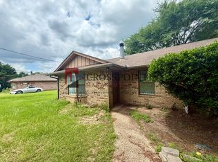 4588 Oak Hill Dr, Flint, TX 75762