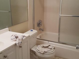 910 W Pine St APT C, Upland, CA 91786