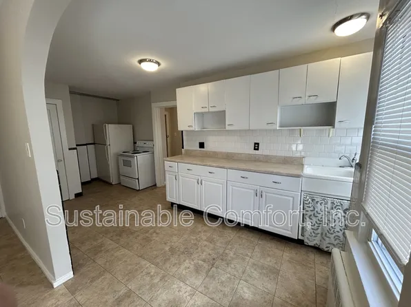 2 Ureco Ter #2R, Worcester, MA 01602