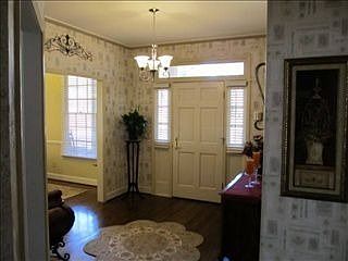 3rd image of 1860 Regency Dr