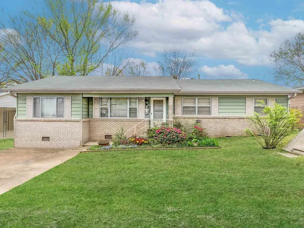 1503 Gregory St, Jacksonville, AR 72076