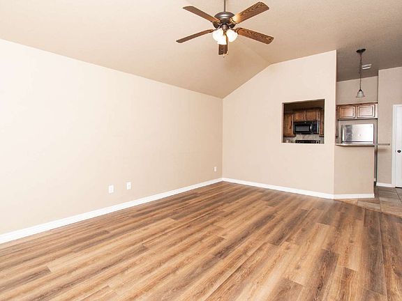 2nd image of 402 Sladecek Dr #A