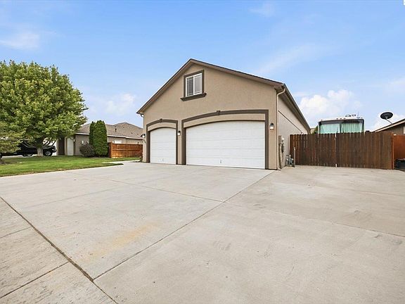 2nd image of 8705 W Bruneau Ave