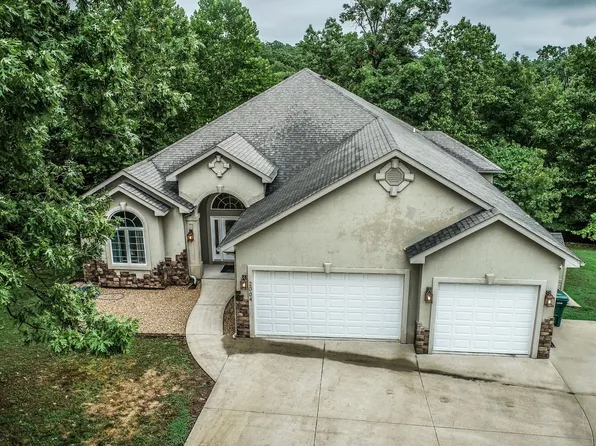2004 Golden Glade Trl, Osage Beach, MO 65065