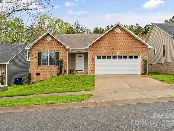 2nd image of 4284 Pickering Dr