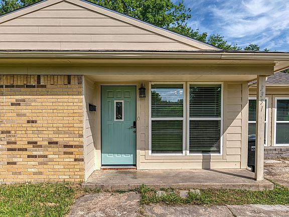 4th image of 3351 Caracas Dr