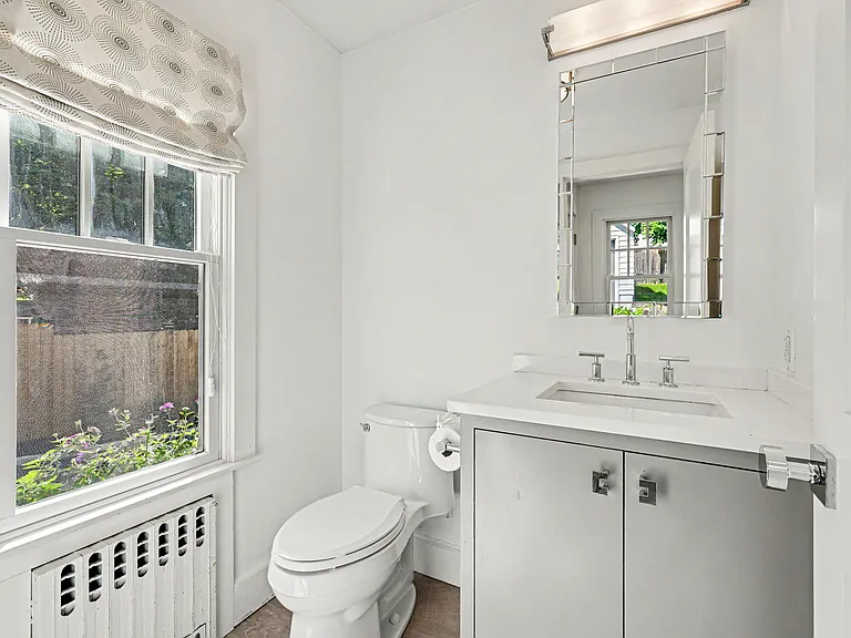 12 Rockview Dr — Photo 17