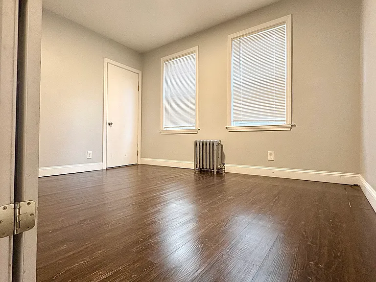 57 Monticello St #1 — Photo 7