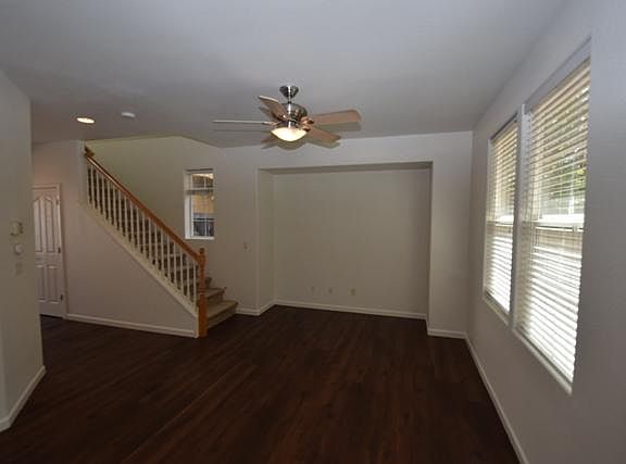 2nd image of 8693 Cortina Cir