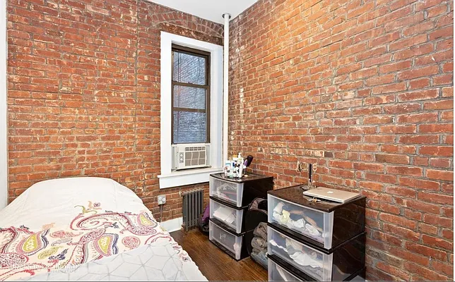 Rented by Douglas Elliman | media 16