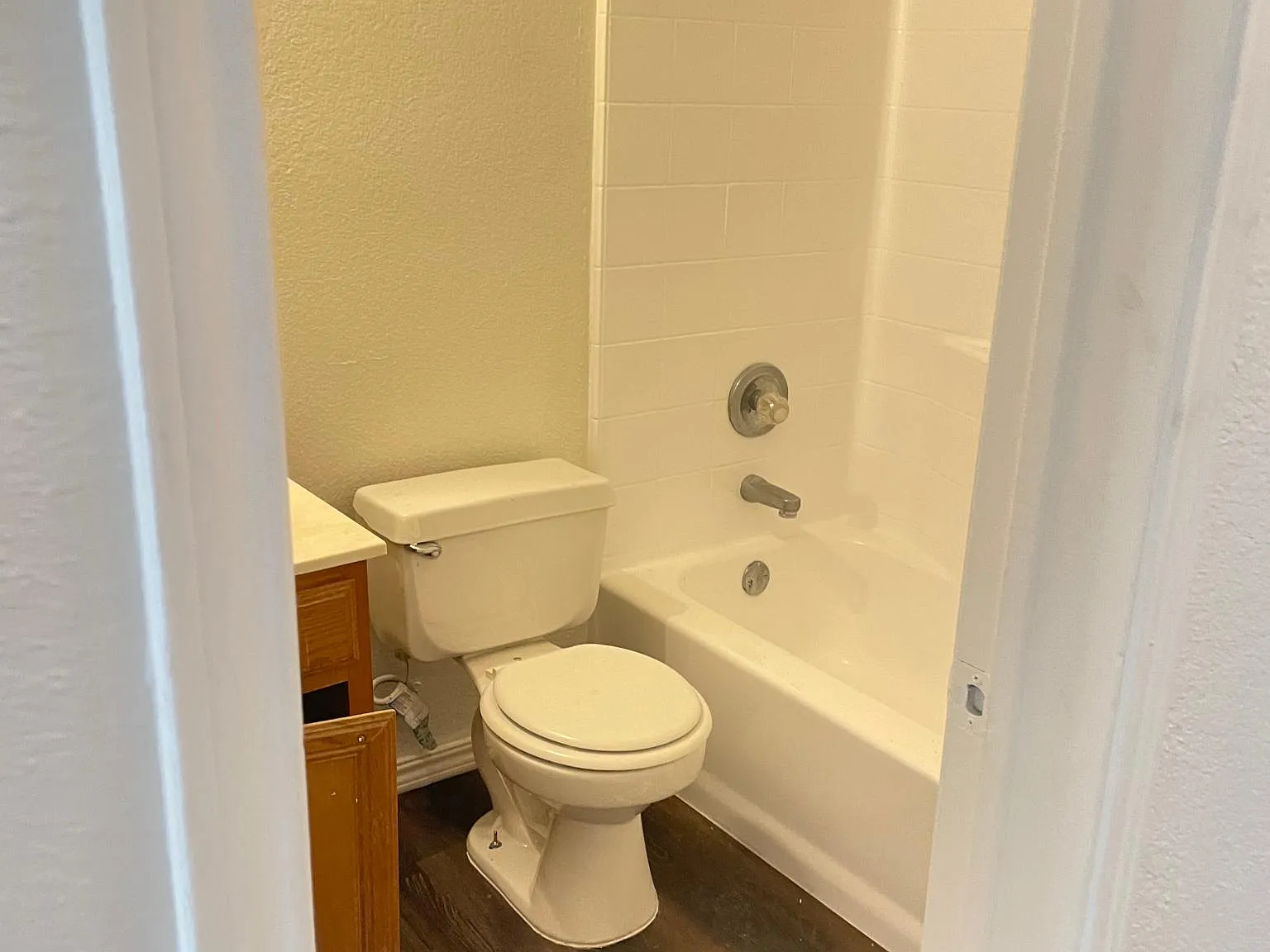 3 bed, 1168 sqft, $1,950 — Photo 4