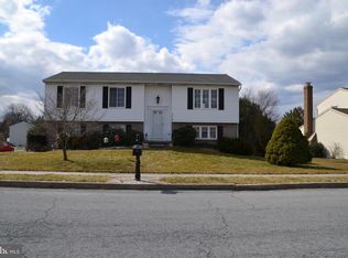 110 Robert Rd, Harrisburg, PA 17112