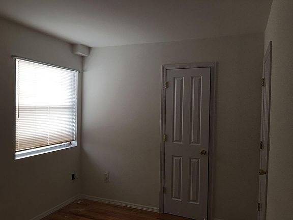 5th image of 9972 1st St