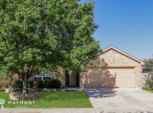 605 Crestview Ct, Saginaw, TX 76179