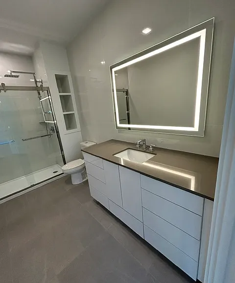 Residences at Sharon Gallery — Photo 100